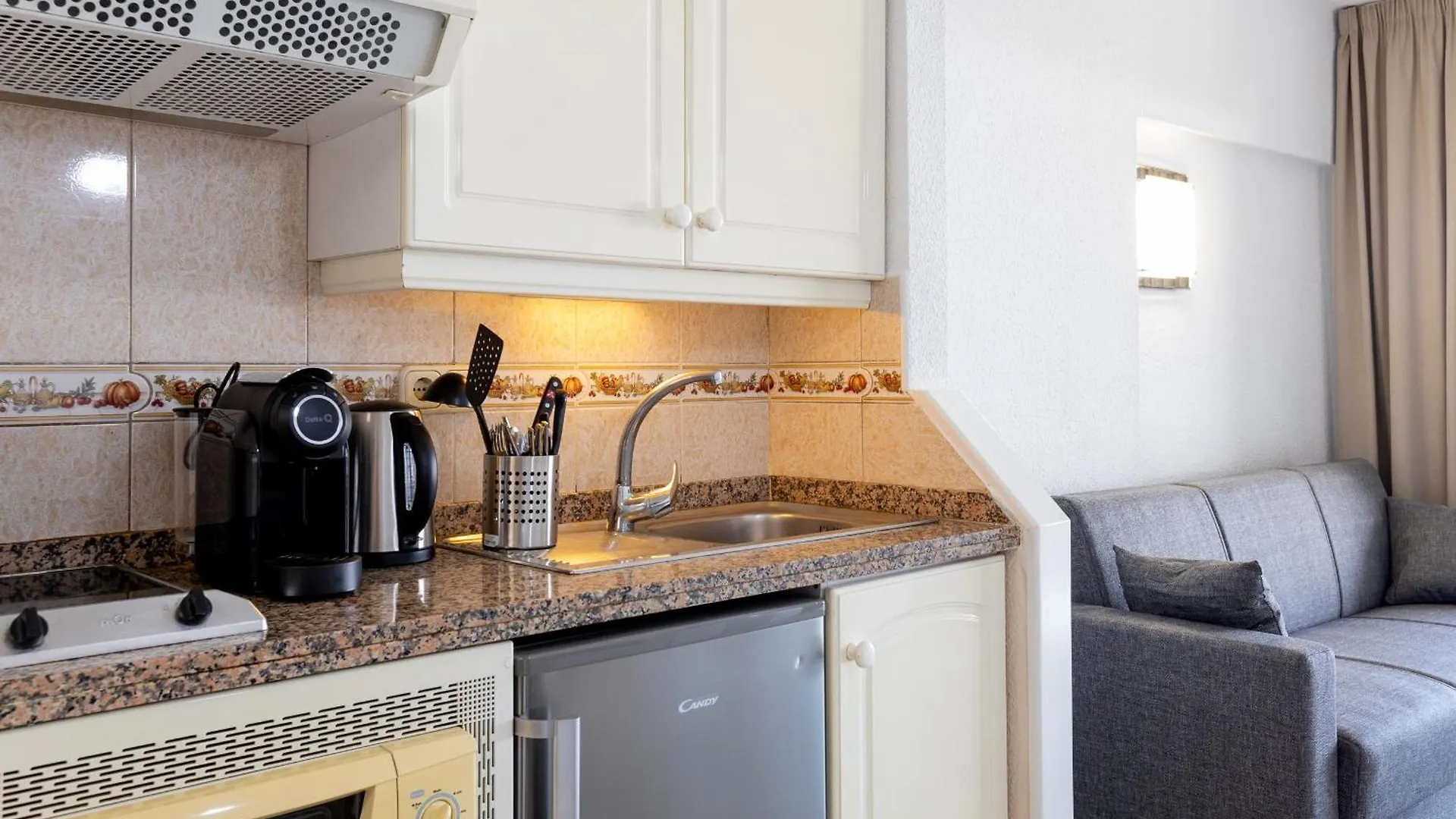 Great Location Studio 87 Costa Adeje Apartment Spain